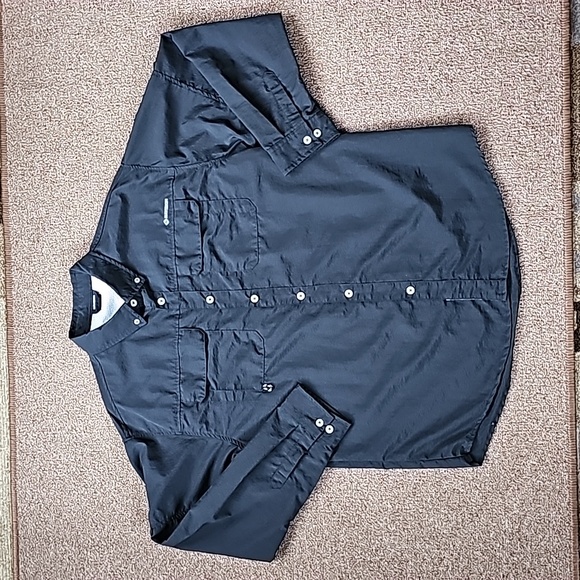 Men's Shirt - Picture 3 of 16